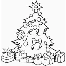 Malvorlage Weihnachtsbaum mit Geschenken und Schmuck