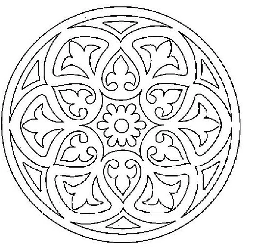 Malvorlage Mandala mit Lilienblütenblättern und zentraler Blume